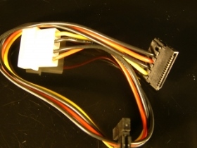 CONCBLSATAP18 SATA硬碟電源線-大4P 18cm