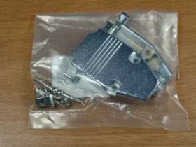 COND15C2 15P D接頭保護蓋 錫鐵