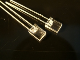 DL2X5W LED 25MM 白色方型