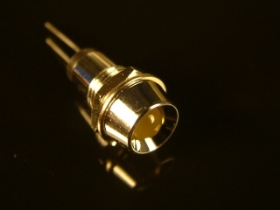 DL5YIU 5MM LED(黃鐵殼凹)