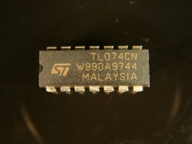 IC074SGS TL074CN SGS