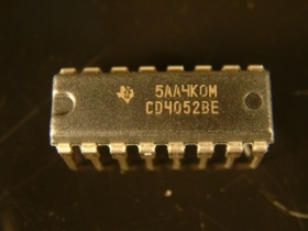 IC4052NS CD4052BE TI