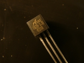 IC7628 AMC7628-5.0 TO-92 ADD