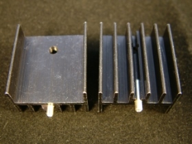 OR006A 小H散熱片黑AK-145 25mm+pin
