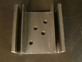OR008A 1P散熱片 黑斜孔