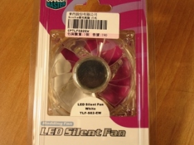 ORM001H03 發光風扇 12V 80x80x25mm 白光