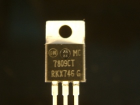 RG7809MOG MC7809CT MO TO-220
