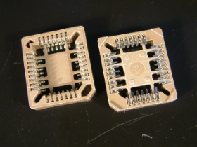 SKT32PPLCCS 32P PLCC腳座 SMD 咖啡