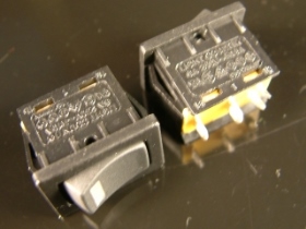 SW966B 2P洛可帶燈開關 RA92KKESRF