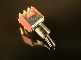 SWTS6R TS-6開關自返 (柄向左)
