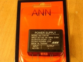 TA5112411B 立式穩壓器 A5-112411B DC24V1.1A