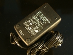 TP2A15VB 交換式電源穩壓器 2A 15V