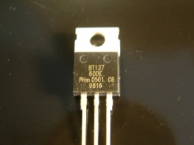 TRBT137E TRIAC BT137-600E