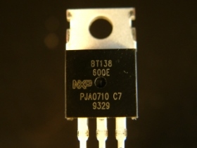 TRBT138E TRIAC BT138-600E
