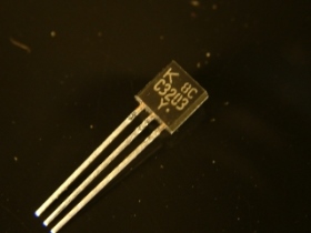 TRC3203 2SC3203 TO-92