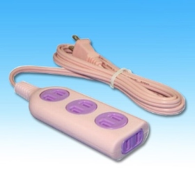0017 經濟型家電延長線4孔
