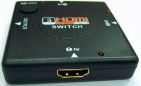 DA-82 HDMI 1對3簡易式切換器