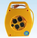 P78Y-630 四插手捲式延長線 1.25mmX3C 30尺